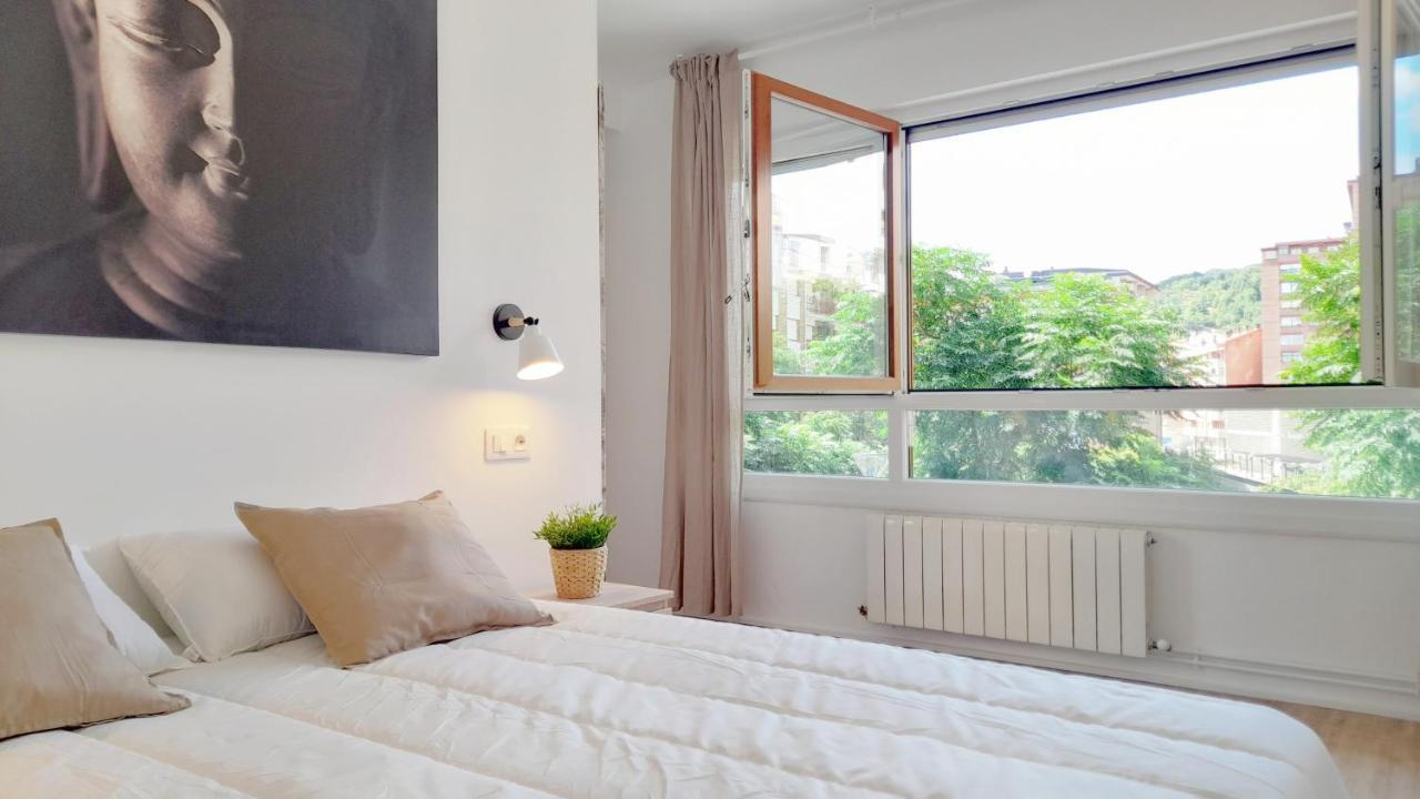 Mood Bilbao Apartamentos - New & Special ภายนอก รูปภาพ